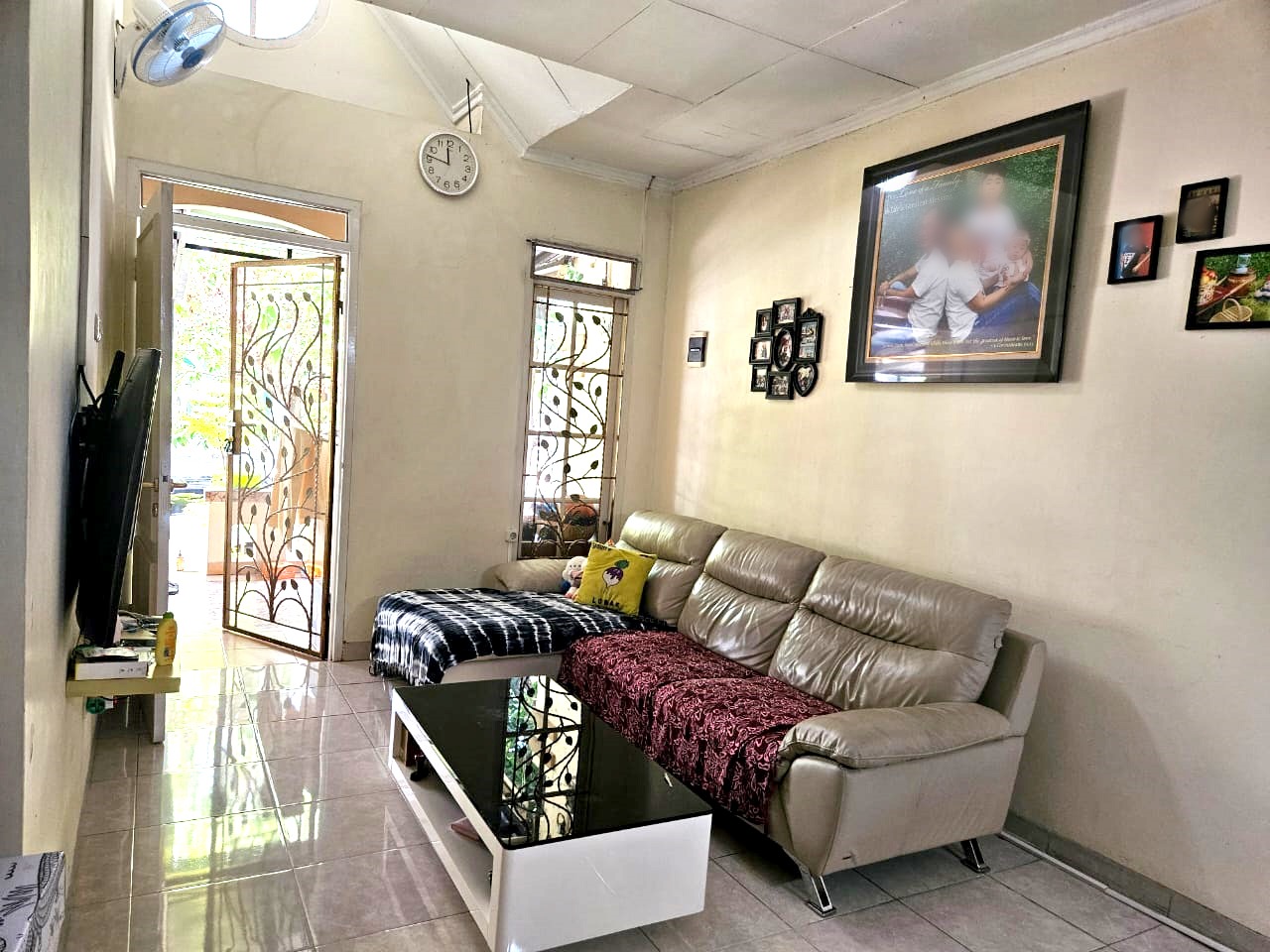 Rumah Dijual di Sriwijaya Taman Simpruk Lippo Cikarang